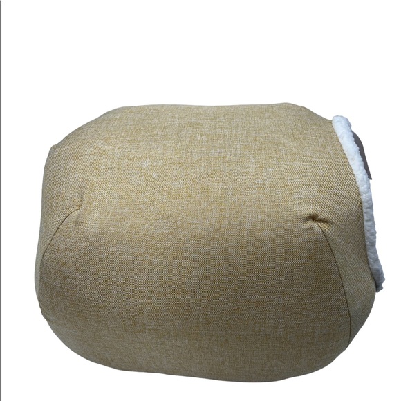 NWT Boots & Barley Small Animal Yellow Bed Cave - Picture 5 of 5